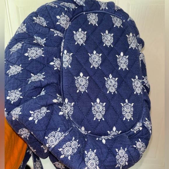 Vera Bradley Navy Sea Turtles purse - Picture 6 of 8